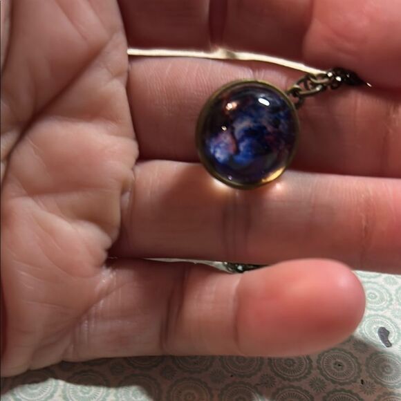 Elegant Galaxy Pendant Necklace - Picture 3 of 4